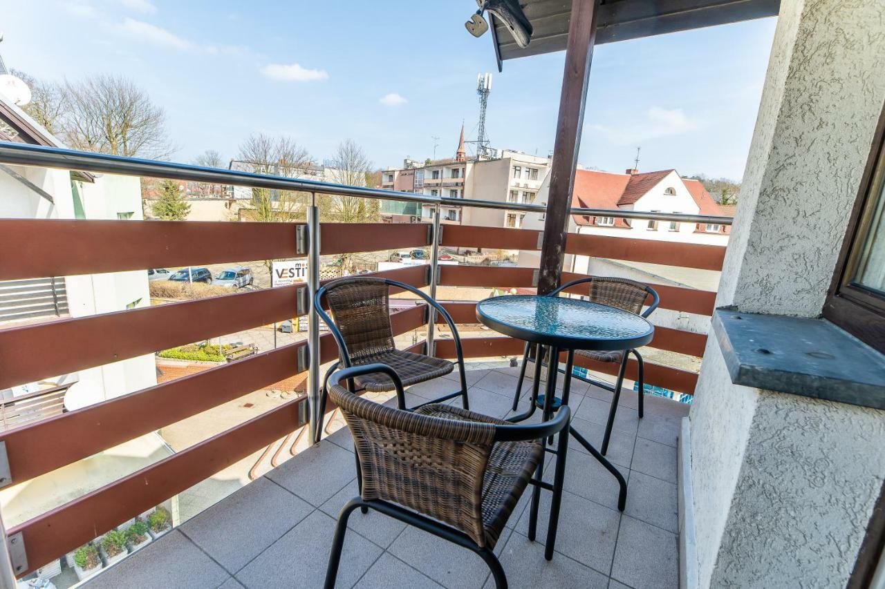 3-Bedroom Apartment Plac Neptuna By Noclegi Renters Miedzyzdroje Eksteriør bilde