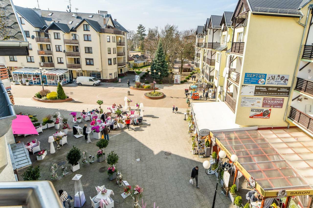 3-Bedroom Apartment Plac Neptuna By Noclegi Renters Miedzyzdroje Eksteriør bilde