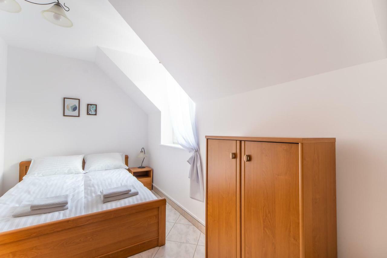 3-Bedroom Apartment Plac Neptuna By Noclegi Renters Miedzyzdroje Eksteriør bilde